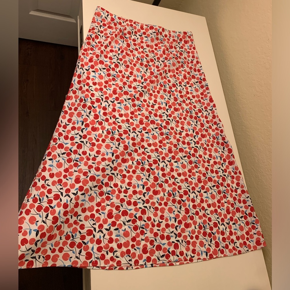 Loft Cherry Midi Skirt Size Small